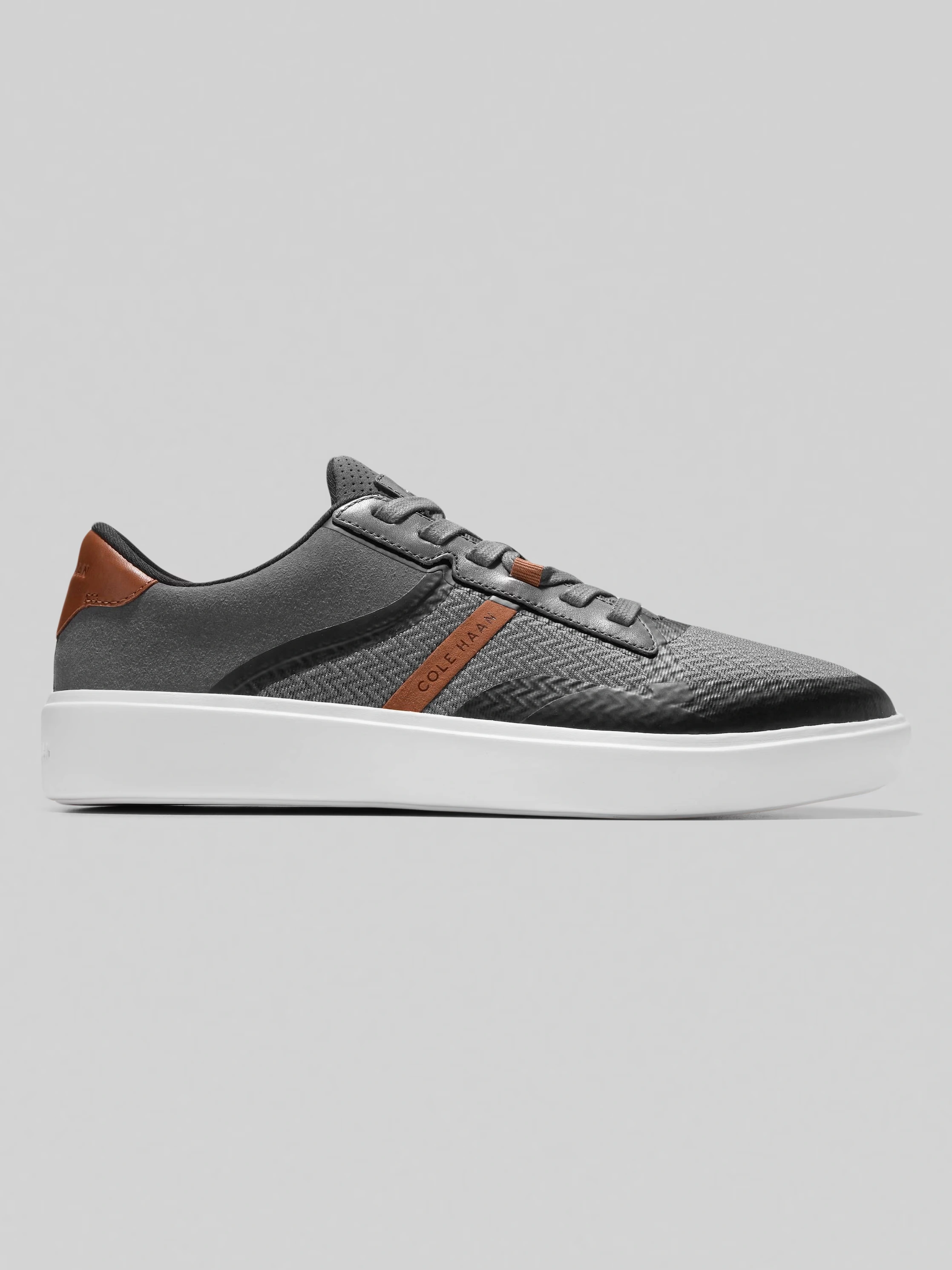 Grand Crosscourt Winner Leather Lace-Up Sneakers